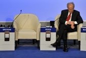 peres-davos.pg.jpg